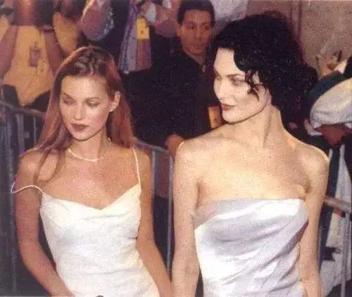 抓住summer的尾巴,抓住夏天的尾巴summertime