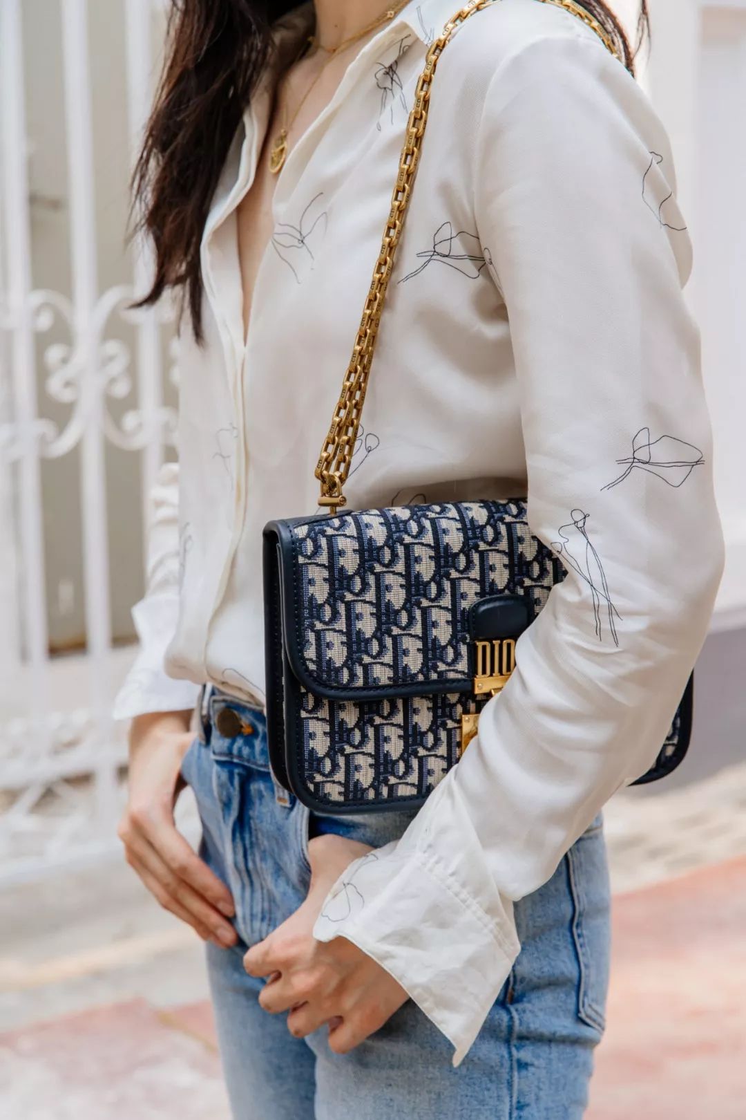 老花图案为什么棕色好看,老花的图案是啥