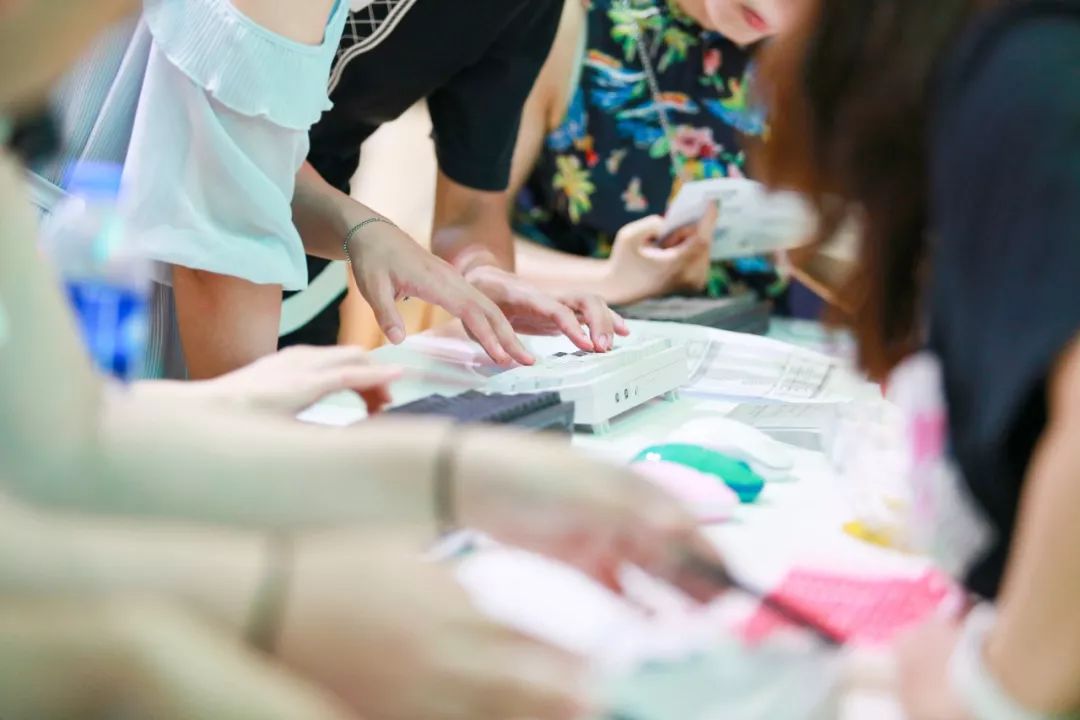 chinajoy最开始是游戏展吗,2018chinajoy笔记本