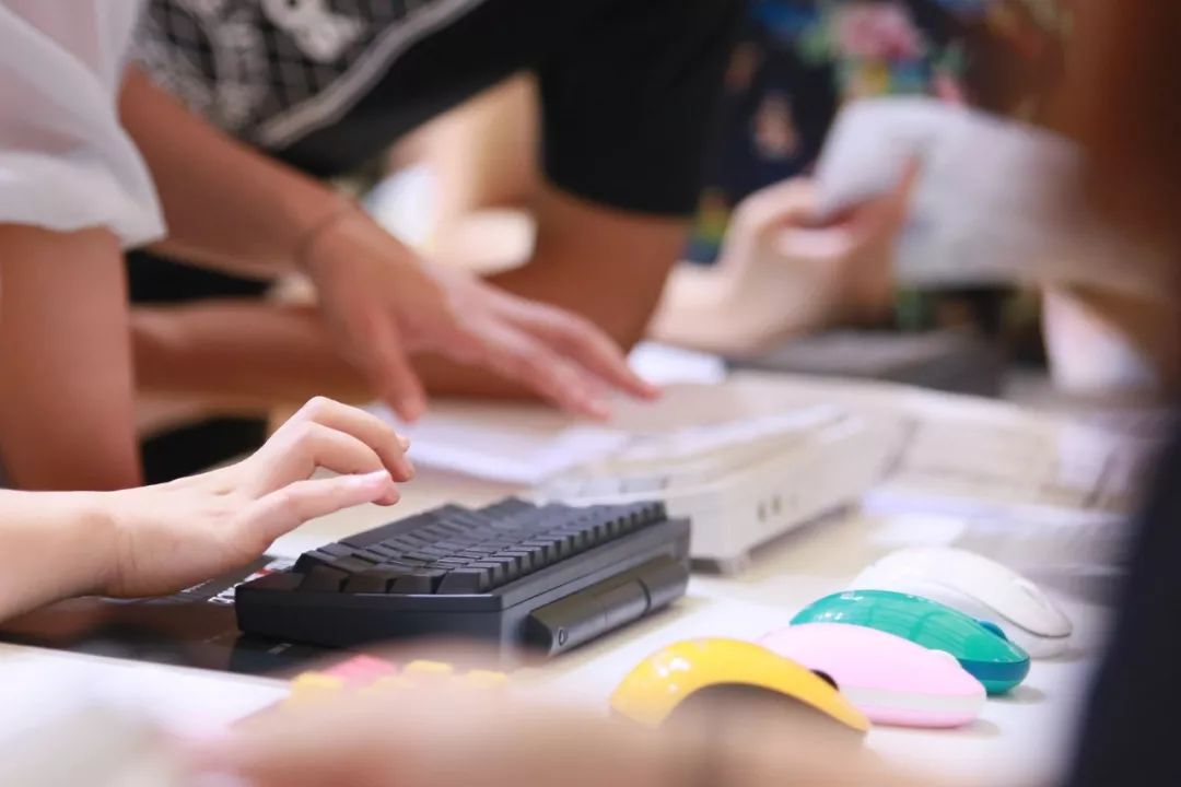 chinajoy最开始是游戏展吗,2018chinajoy笔记本