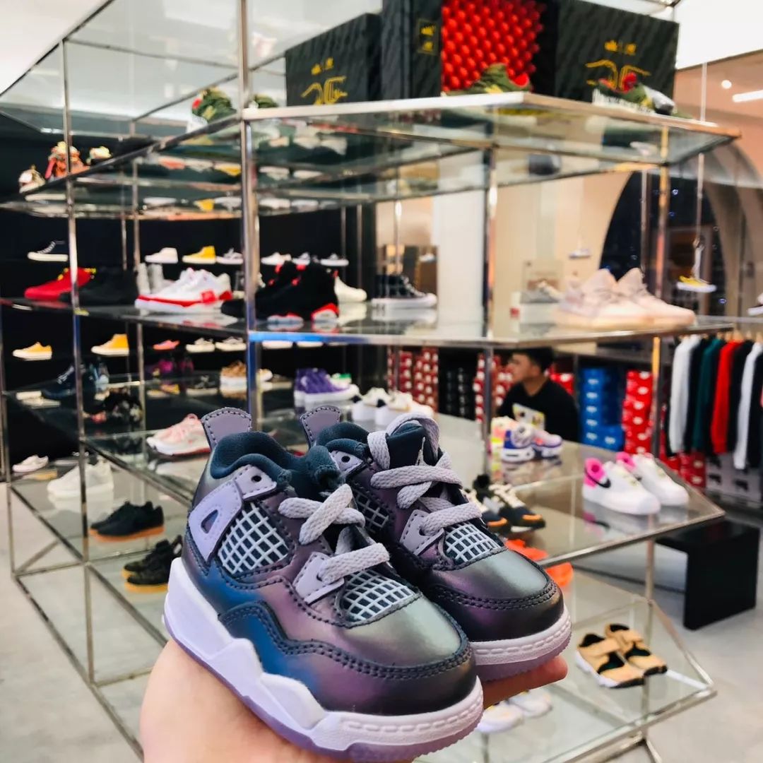 那些夏天穿aj的人不热吗,夏天穿aj会被人嘲笑吗