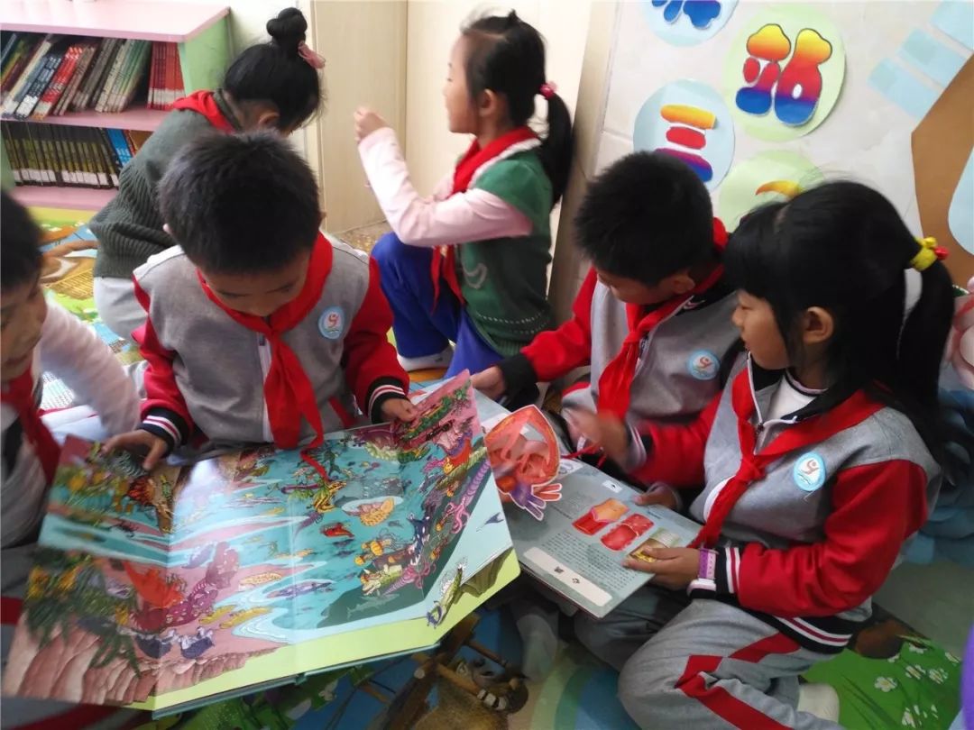 多彩教育传统文化课程,多彩思政课培育新时代好少年