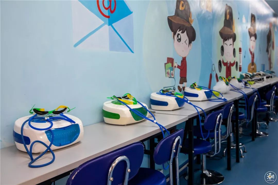 戴眼镜近视可以矫正吗,戴眼镜预防近视加深