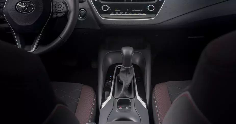 自动挡卡罗拉2013款多少钱,自动挡卡罗拉20211.2t先锋版价格