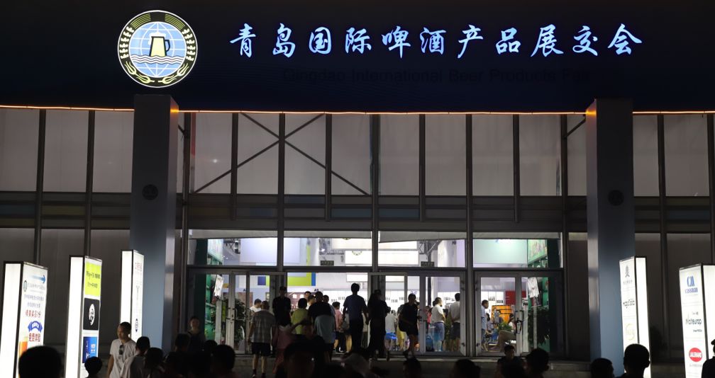 接待游客2亿人次,接待游客2万人