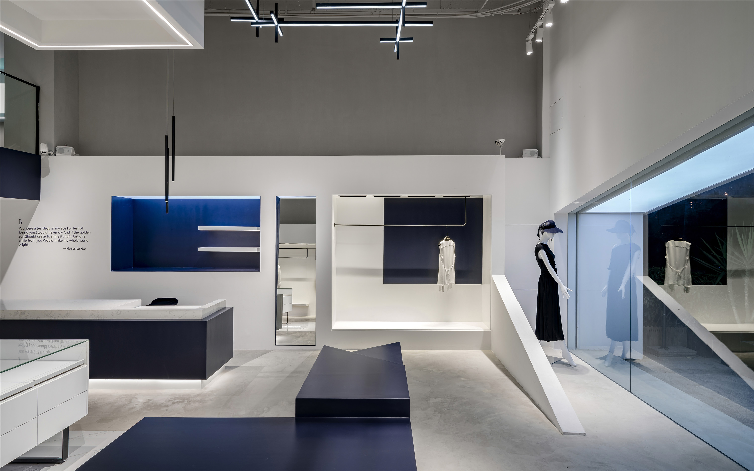 叁研社设计丨Ravent.T沉浸式女装体验店