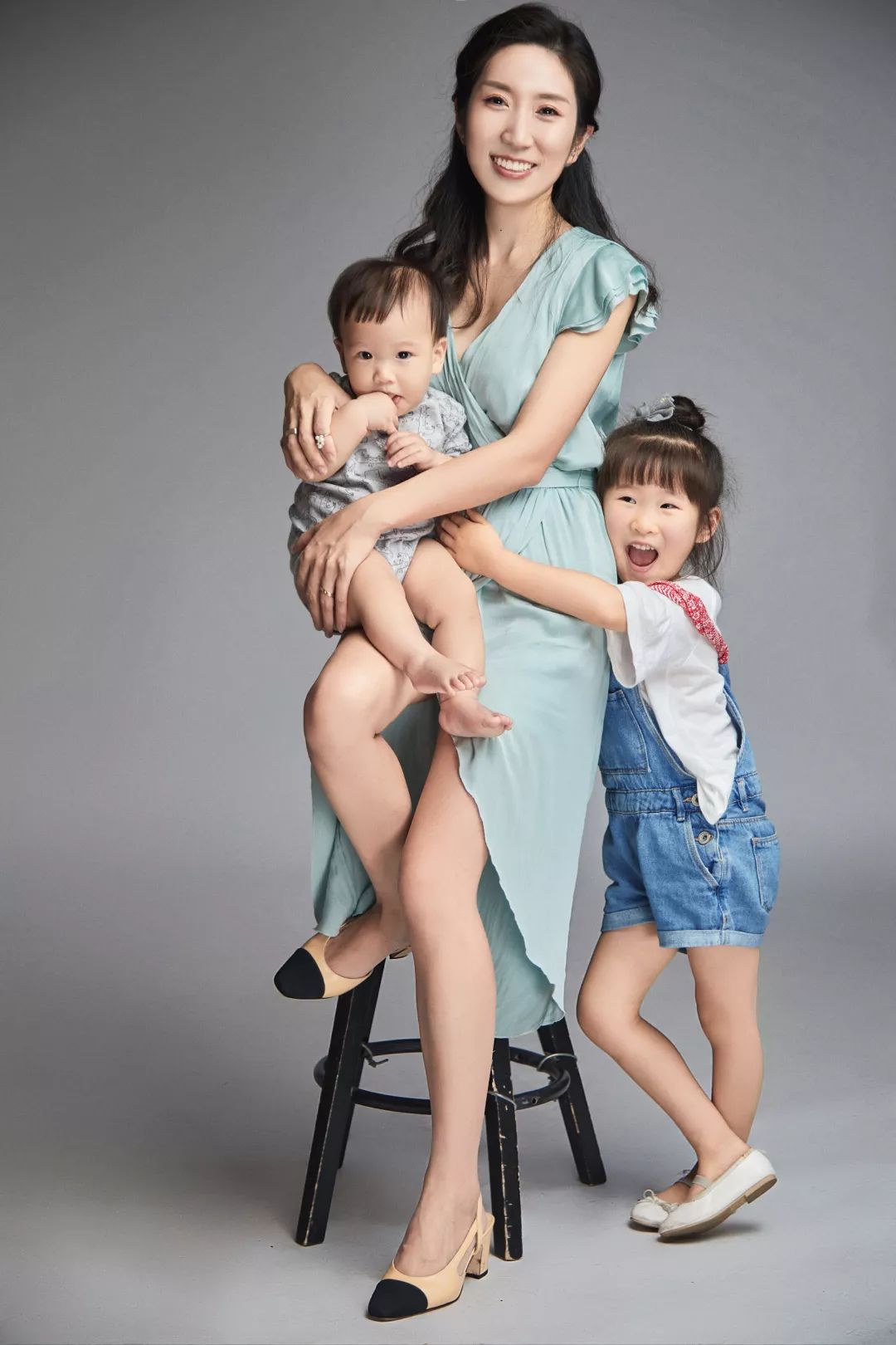 适合妈妈的时尚连衣裙有哪些,妈妈也适合穿的连衣裙