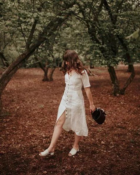 适合妈妈的时尚连衣裙有哪些,妈妈也适合穿的连衣裙