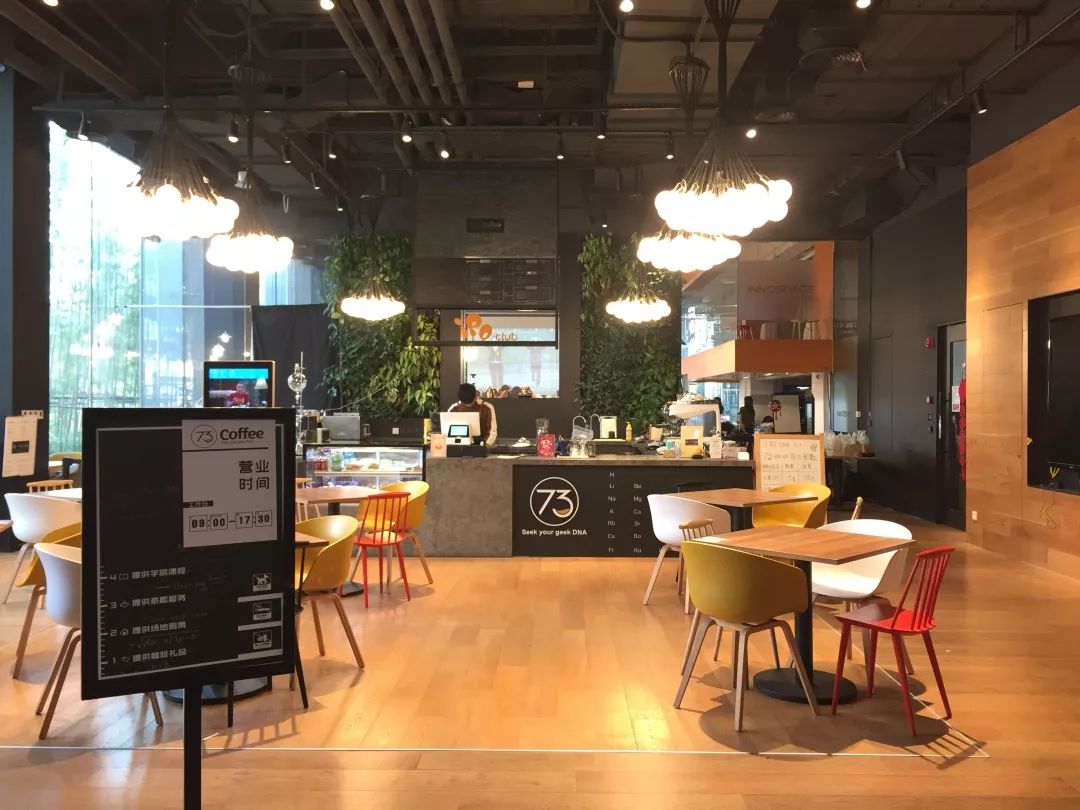 娆箰娲惧涓婚杞拌洞,绁炵鍗氬＋鏃剁┖绌挎