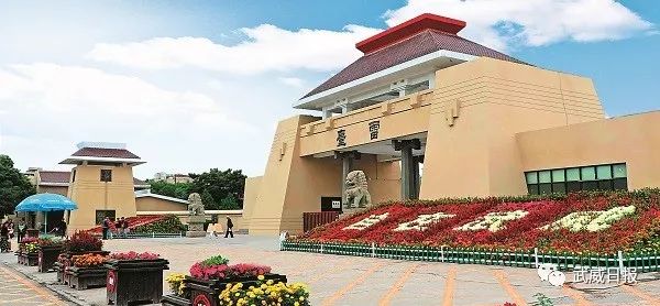 国宝马踏飞燕铜奔马,国宝文物马踏飞燕介绍