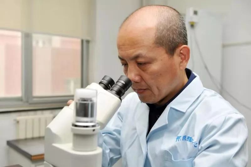 “首都十大健康卫士”揭晓来听听这10位医生的故事