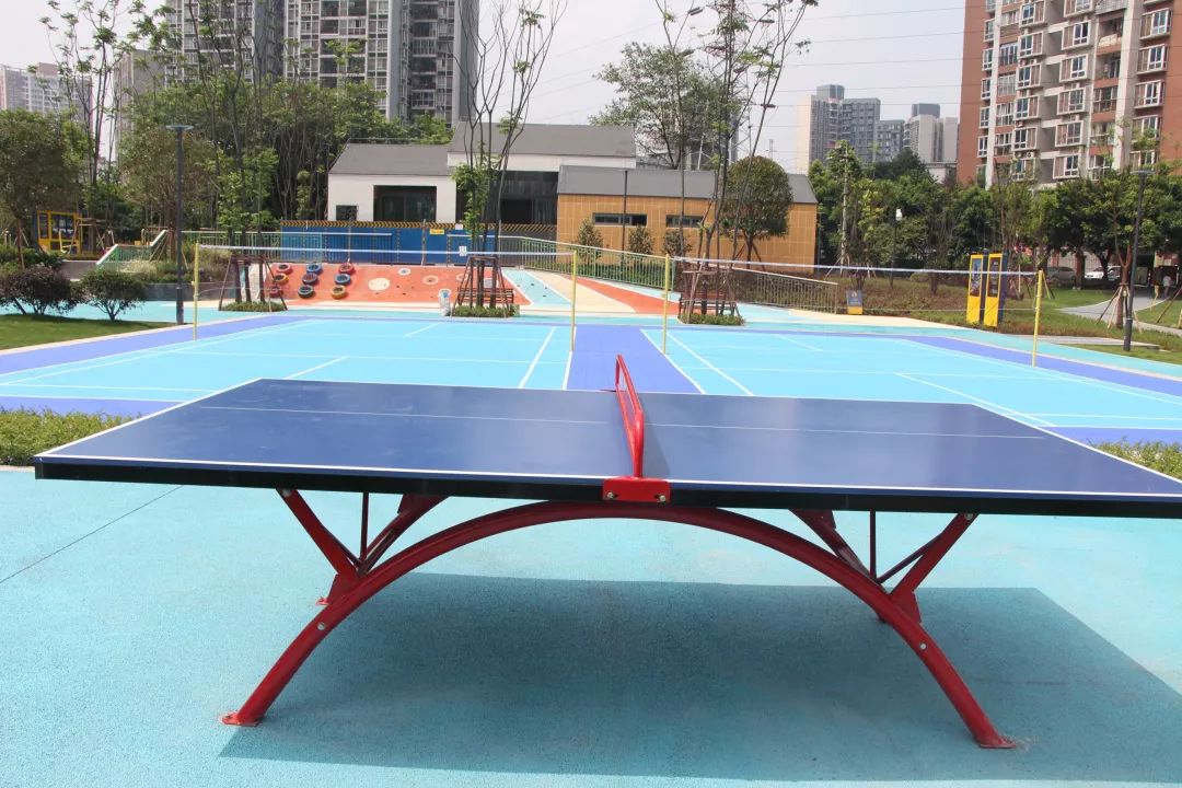 荒地变绿地视频,又一个休闲健身的好去处