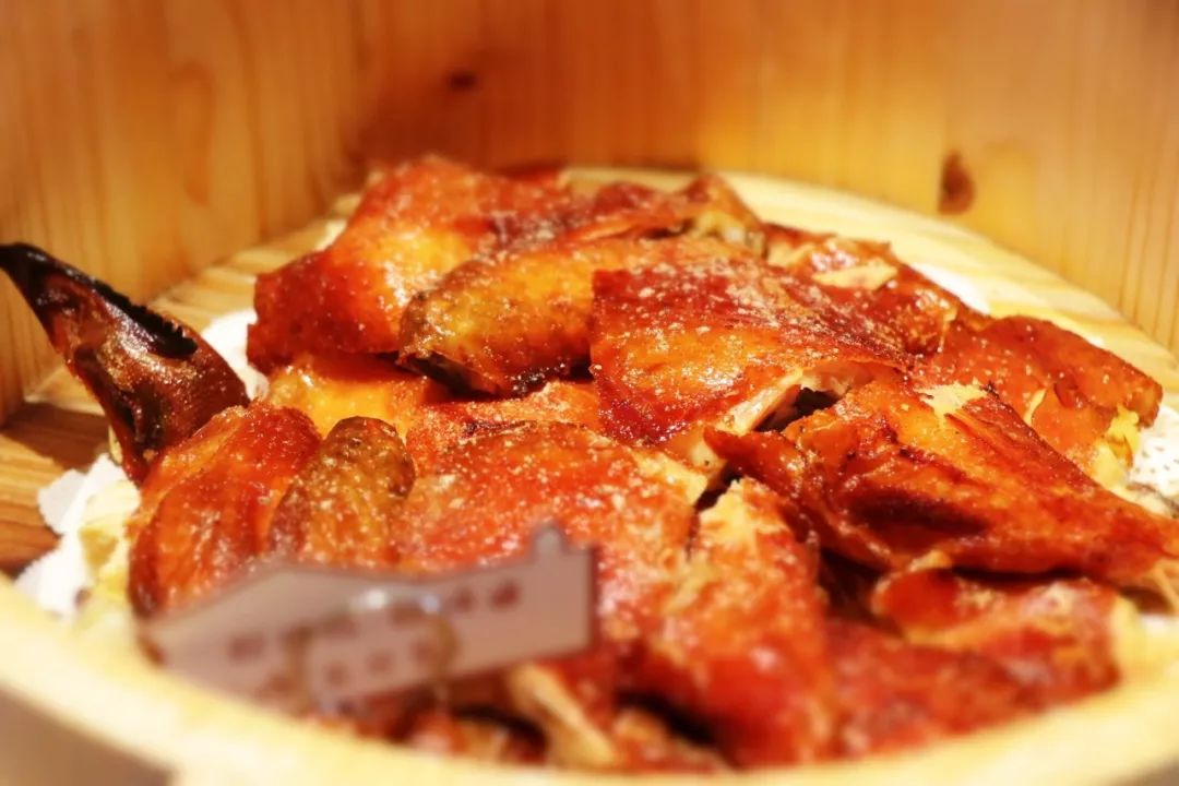 胡桃里里水嘉洲广场开业大吉,胡桃里里水店音乐酒馆优惠团购