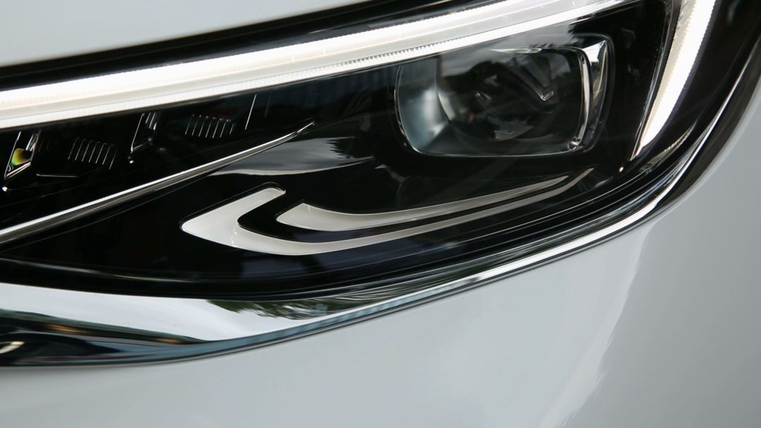 新款别克昂科拉外观展示,全新一代别克昂科拉精英型