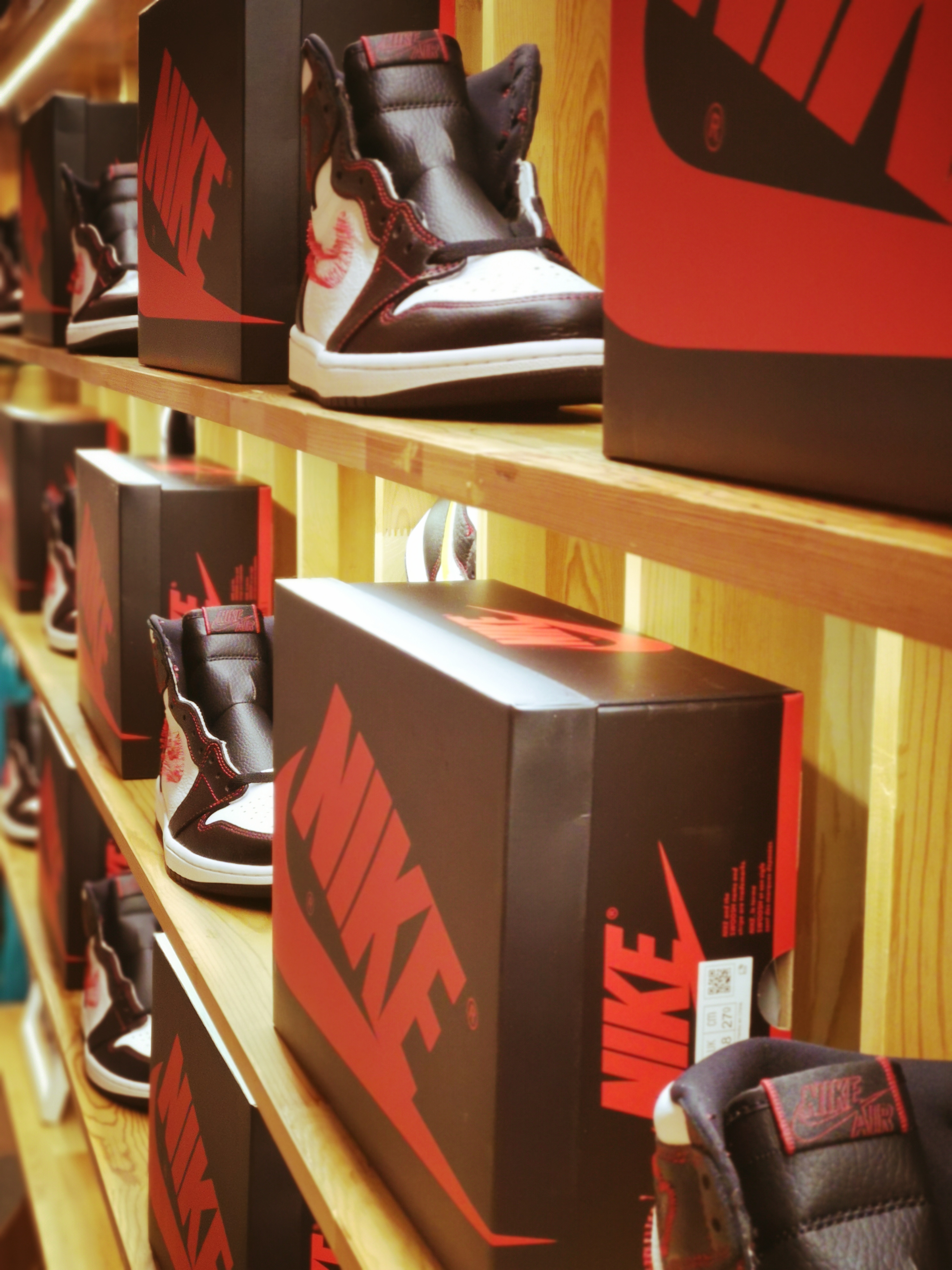 第135期丨一入鞋圈深似海，你中毒了吗？