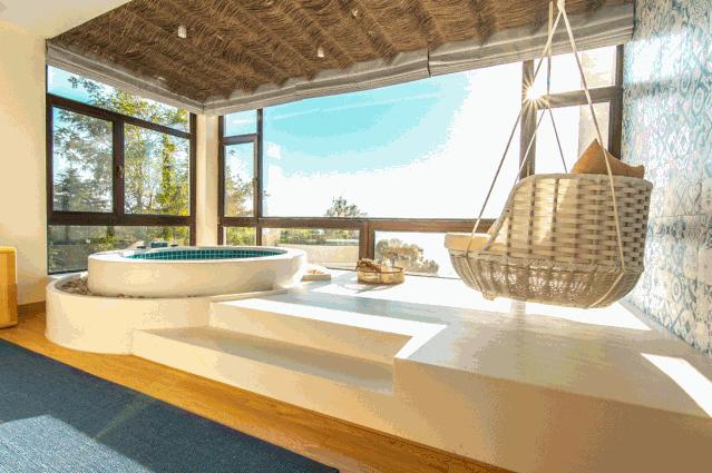 中国最美城区、民国遗珠、海角七號、面朝大海……这一切距淄博仅需2.5H