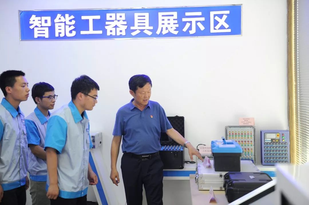 新时代铁路榜样孙定远先进事迹,学新时代铁路榜样的感想