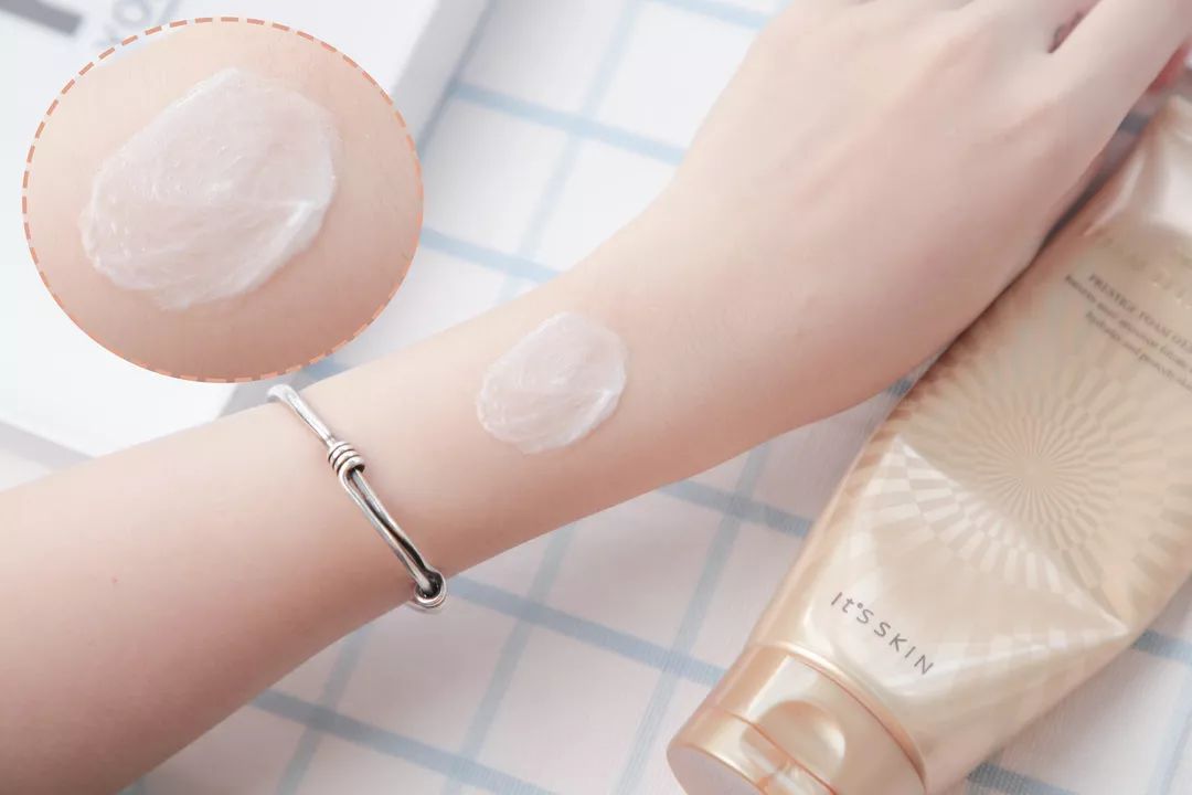 洗出黑头的洗面奶测评,最好用的洗面奶测评温和不刺激