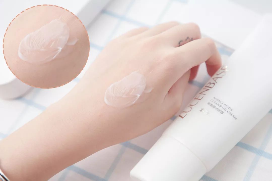 洗出黑头的洗面奶测评,最好用的洗面奶测评温和不刺激