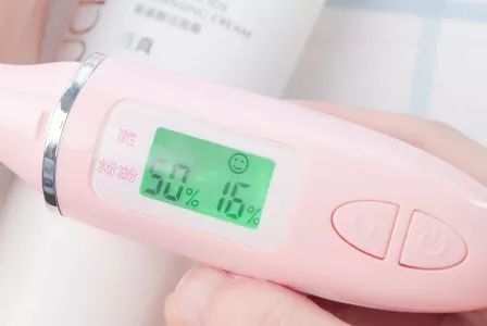 洗出黑头的洗面奶测评,最好用的洗面奶测评温和不刺激