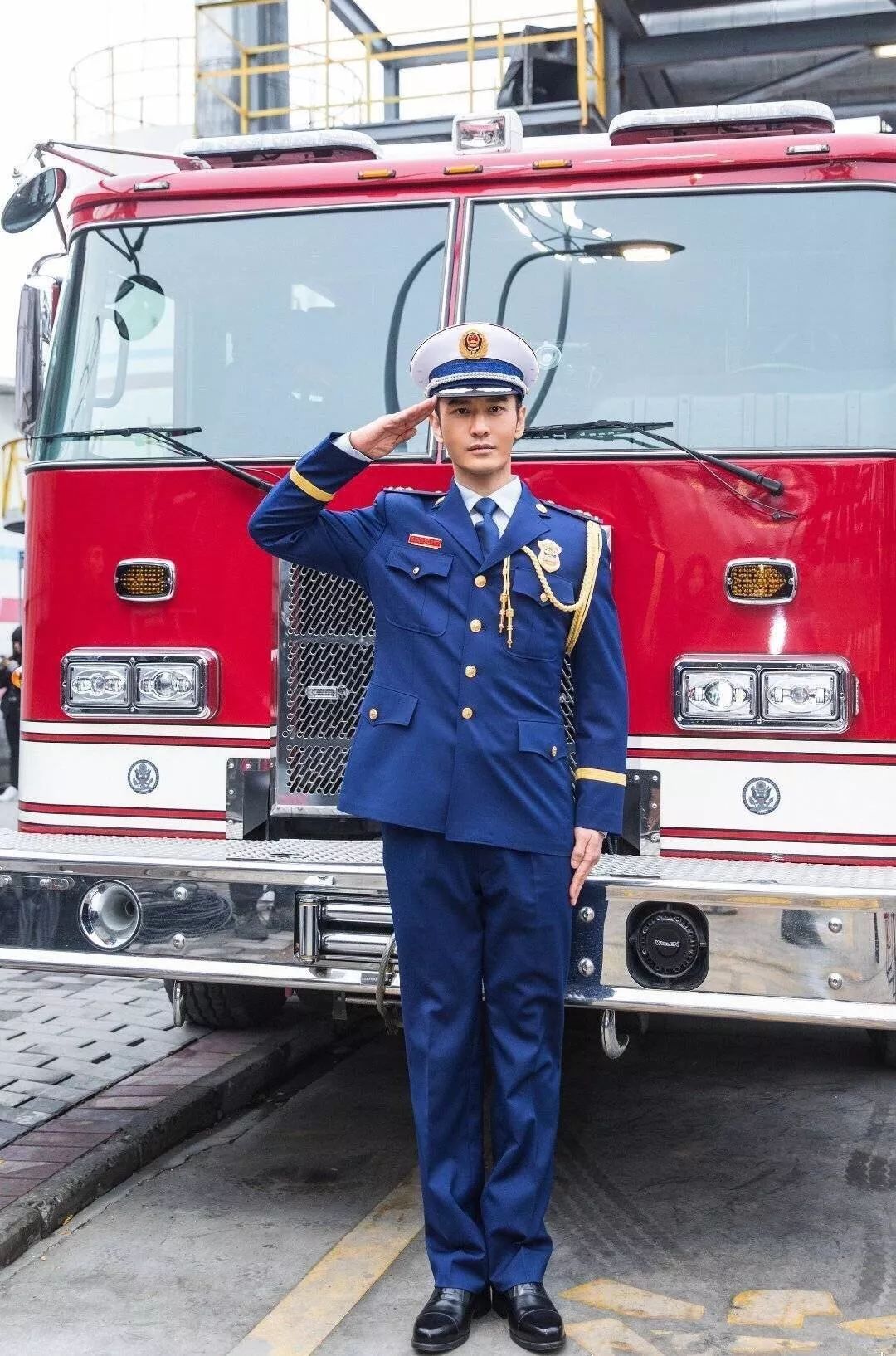 中国合伙人黄晓明打败恐惧的勇气,黄晓明被美颜支配的恐惧