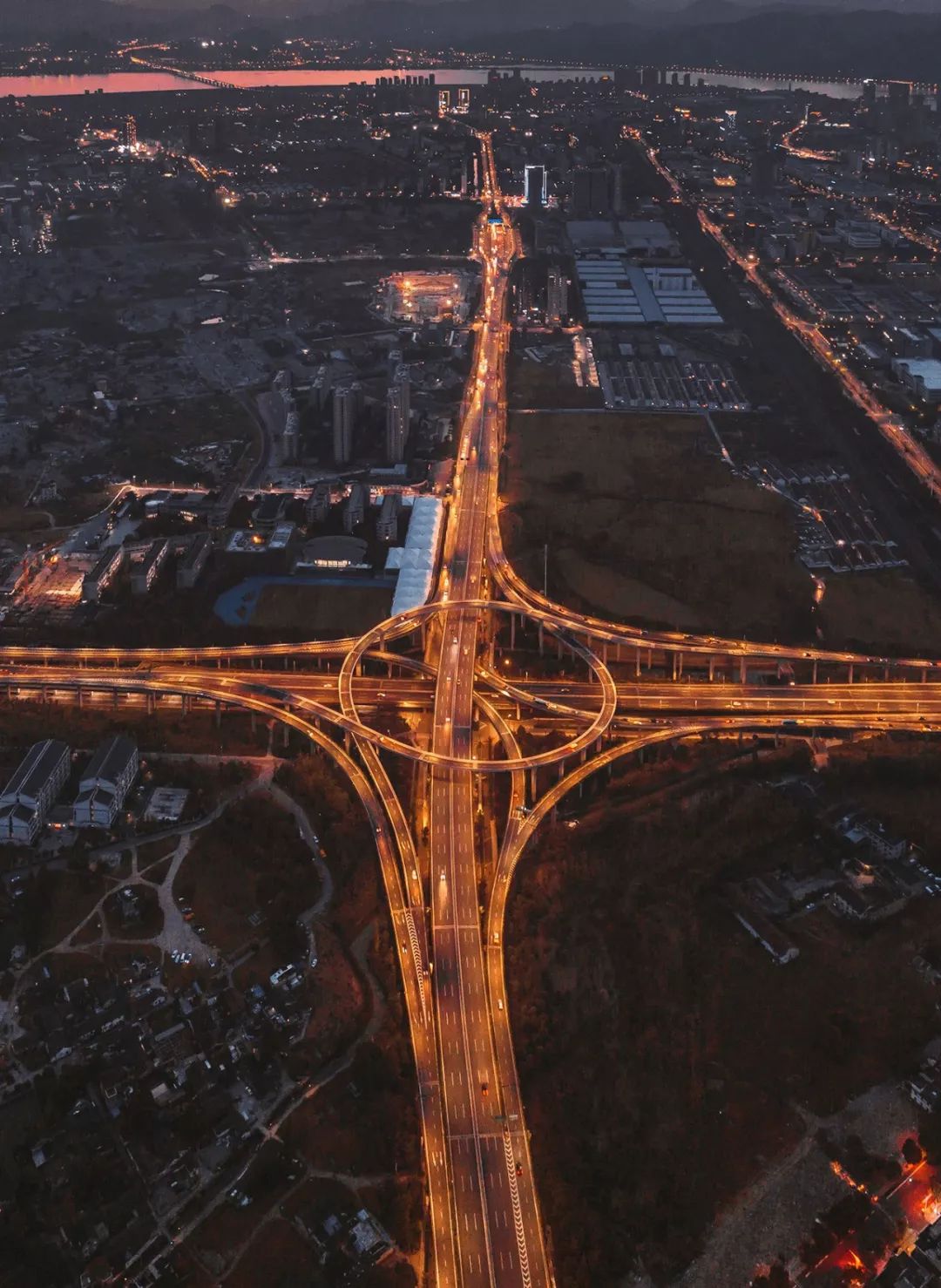 立交桥桩连接,立交桥桥