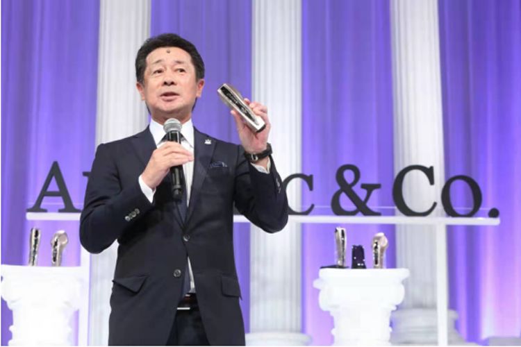 欧莱雅新品白管口红,欧莱雅最新款口红