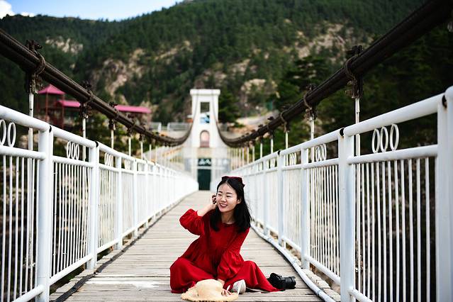 北纬38度仰望星空，每个人都拥有头顶，为什么却看不到星空