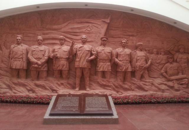 头条|不想走的太远？那我们就去百色这些美到窒息的旅游景点看看吧