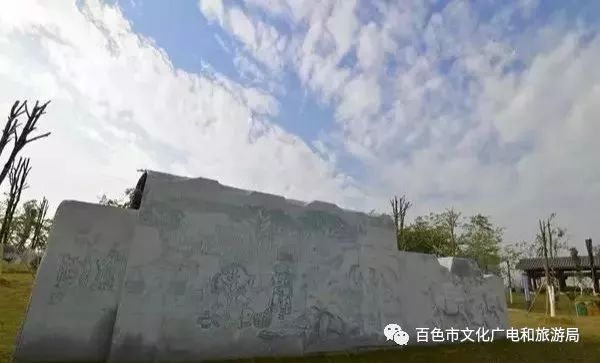 头条|不想走的太远？那我们就去百色这些美到窒息的旅游景点看看吧