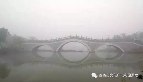 头条|不想走的太远？那我们就去百色这些美到窒息的旅游景点看看吧