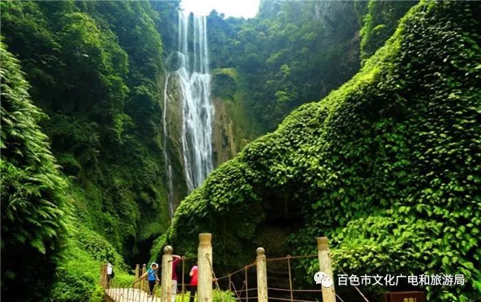 头条|不想走的太远？那我们就去百色这些美到窒息的旅游景点看看吧