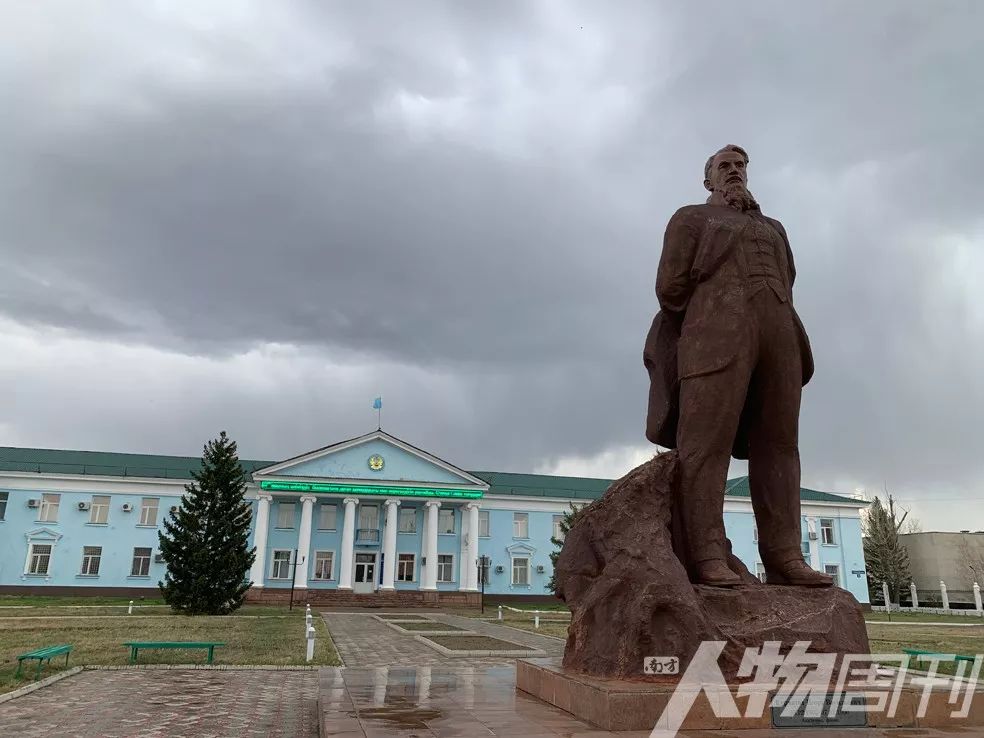 草原核爆炸自己会掉血吗,草原和核爆