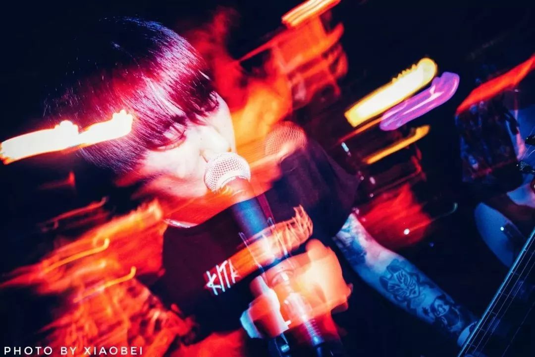 乐队的夏天学校酒吧,乐队的夏天school