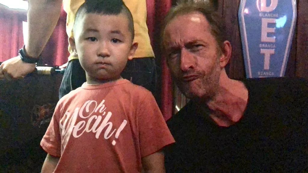 乐队的夏天学校酒吧,乐队的夏天school