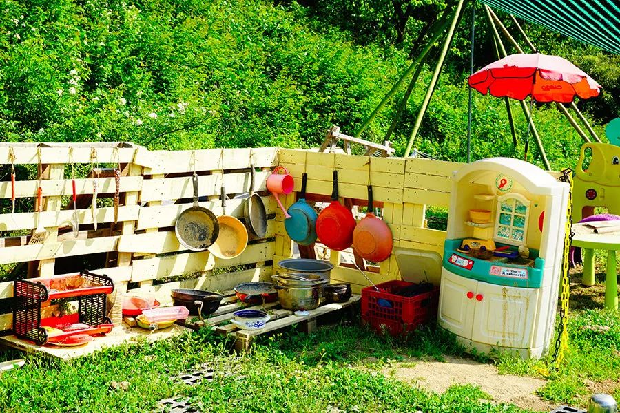 46个人的咖啡馆和2个人的幼儿园