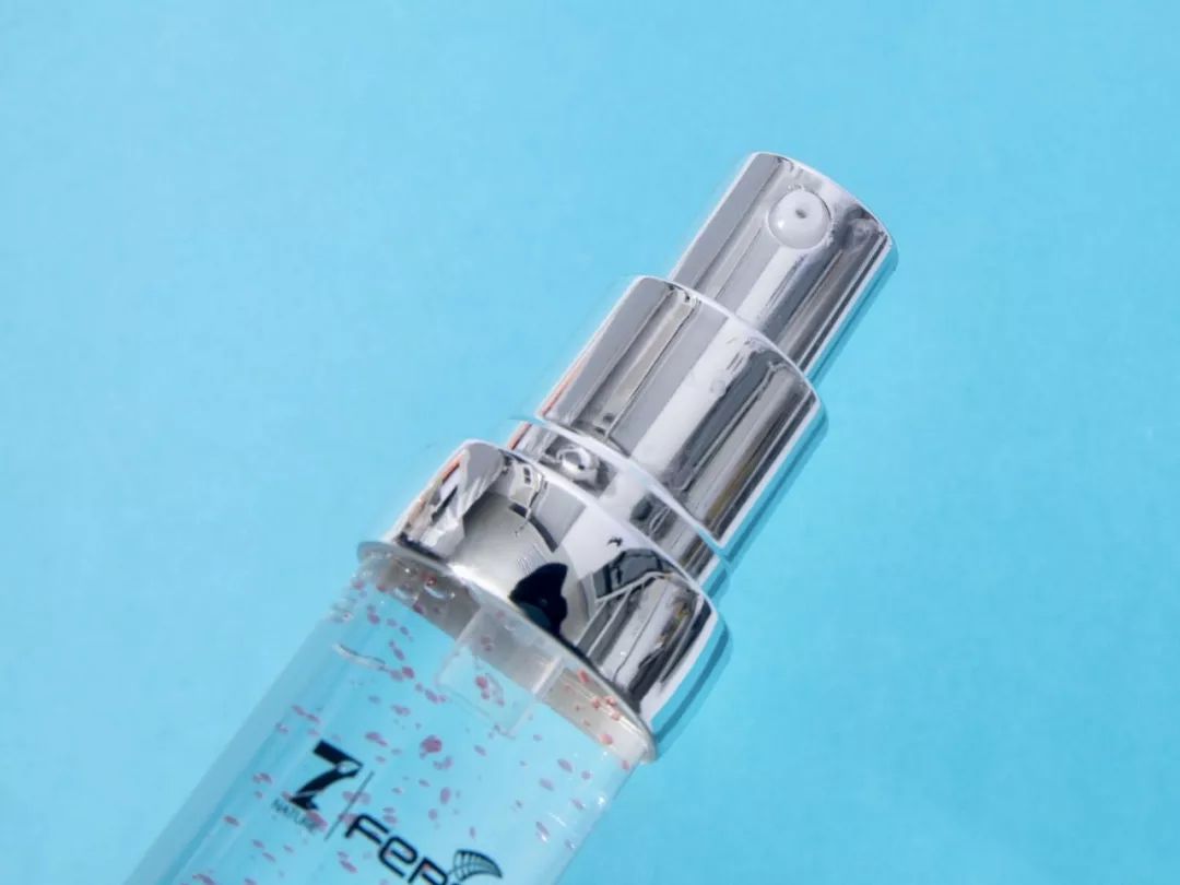 带有修护力且清爽不黏腻的精华,好用的新西兰精华液