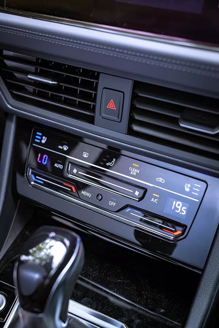 2019款大众速腾全面介绍,2019款1.4t大众速腾豪华版试驾