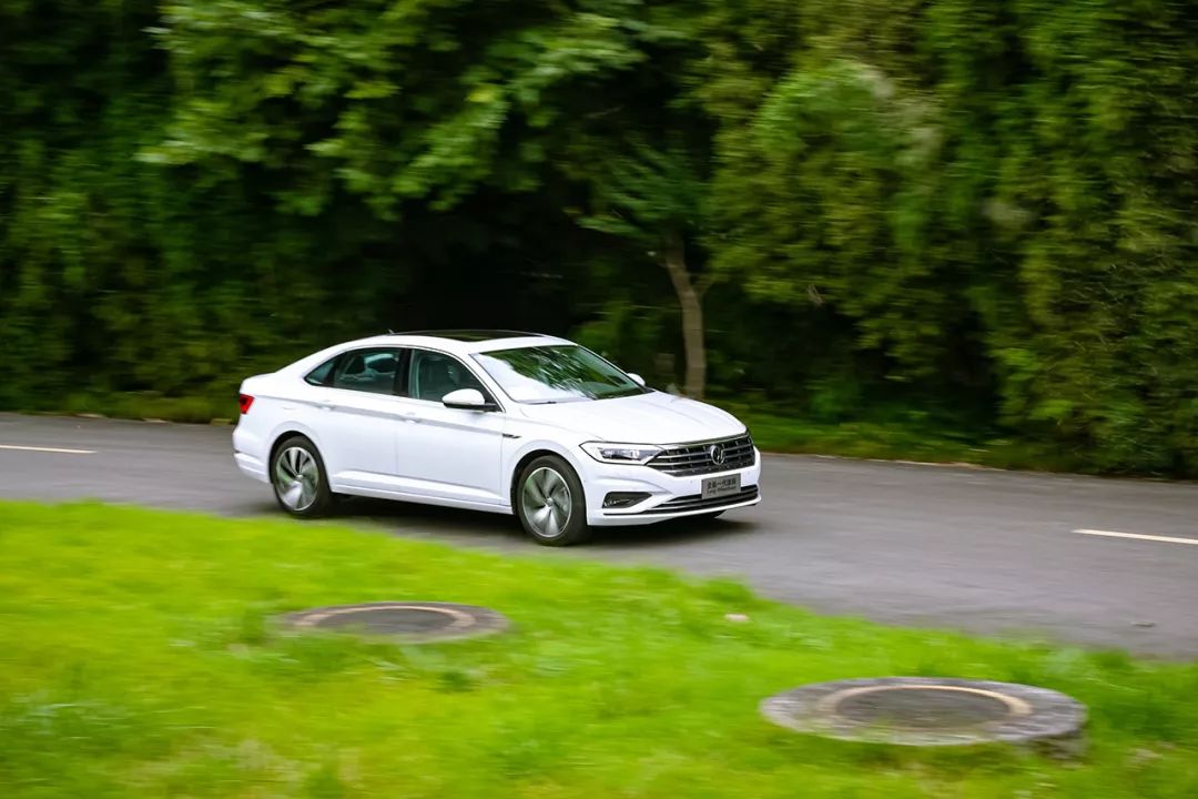 2019款大众速腾全面介绍,2019款1.4t大众速腾豪华版试驾