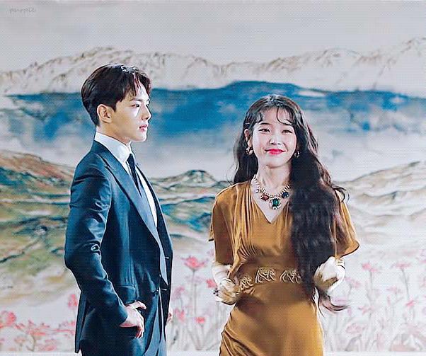 德鲁纳酒店iu最新造型,iu德鲁纳酒店造型合集图片