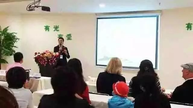 她陪伴儿子战胜嗅母细胞瘤,也成为儿童营养“万事通”