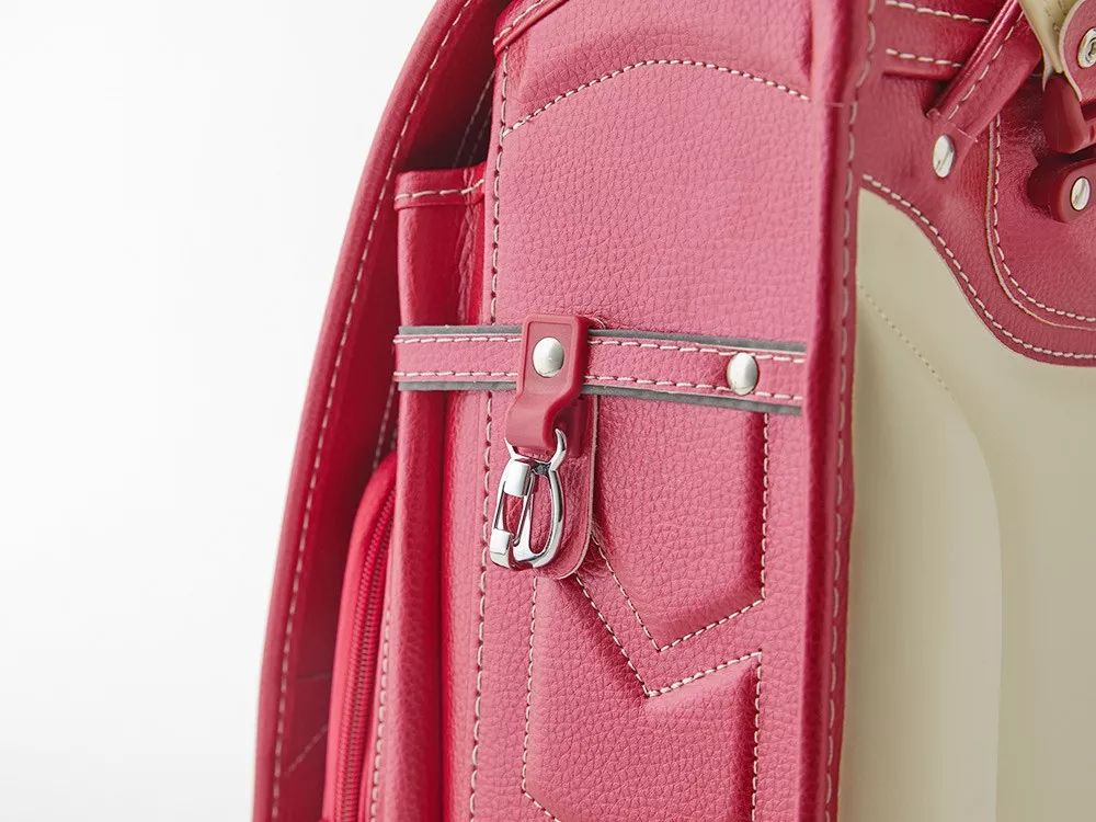 日本小孩的书包有哪些,日本儿童减负保护肩脊书包