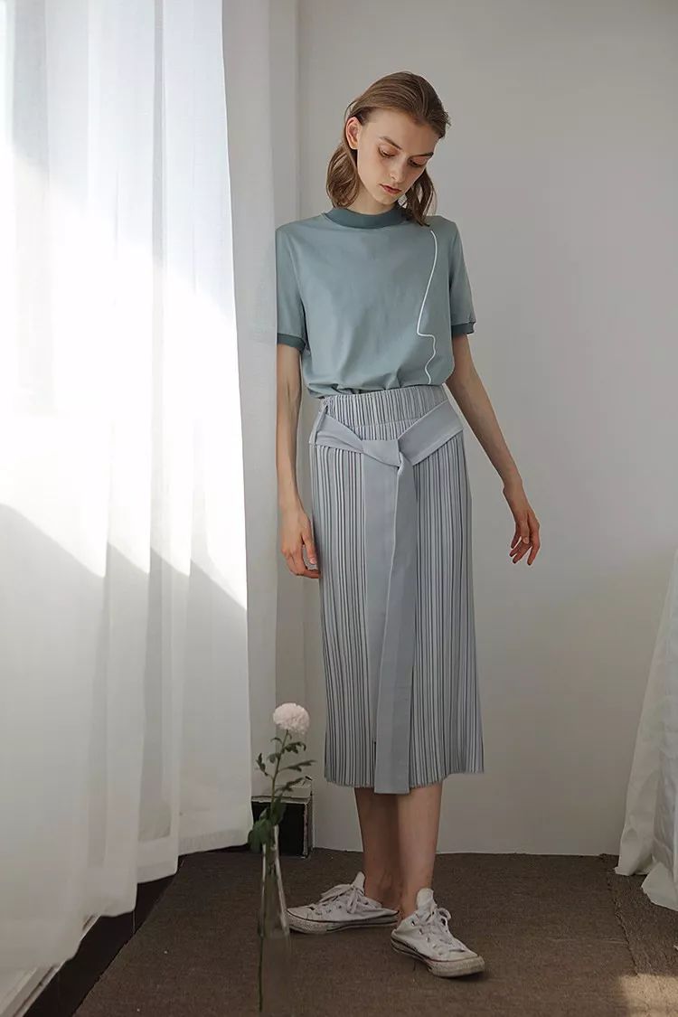 简约到极致的高级感,所有的高级感都源于极简