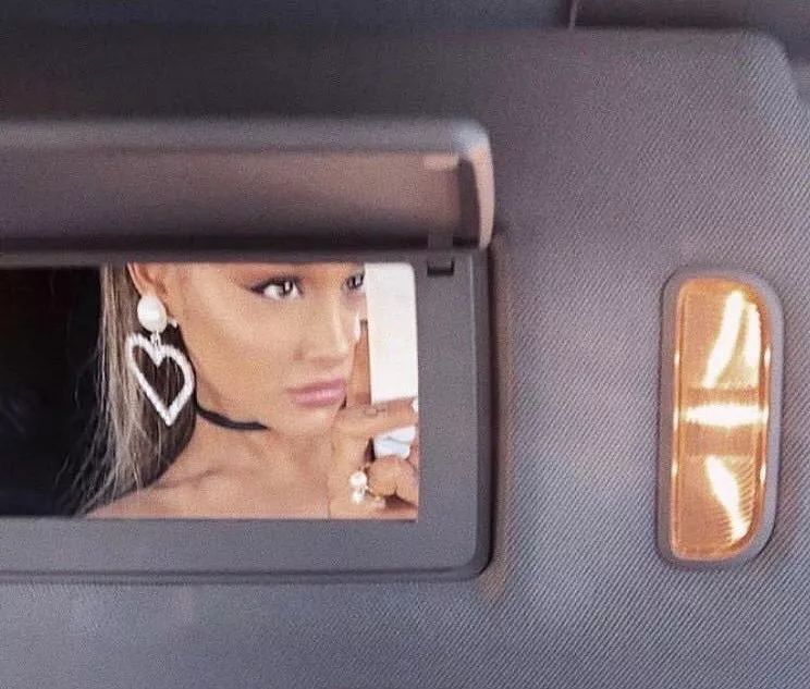 没有耳洞的明星是怎么戴耳环的,明星同款耳夹无耳洞