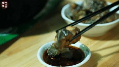 七小鱼煲面前,谁能逃脱真香定律?