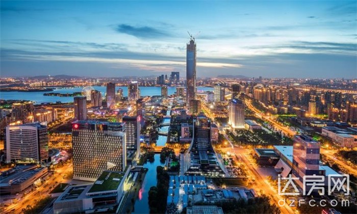 灞辨按鐩镐緷鐨勭函浣庡瘑浣忓尯,灞辨按鐩镐緷鍥灄鏅