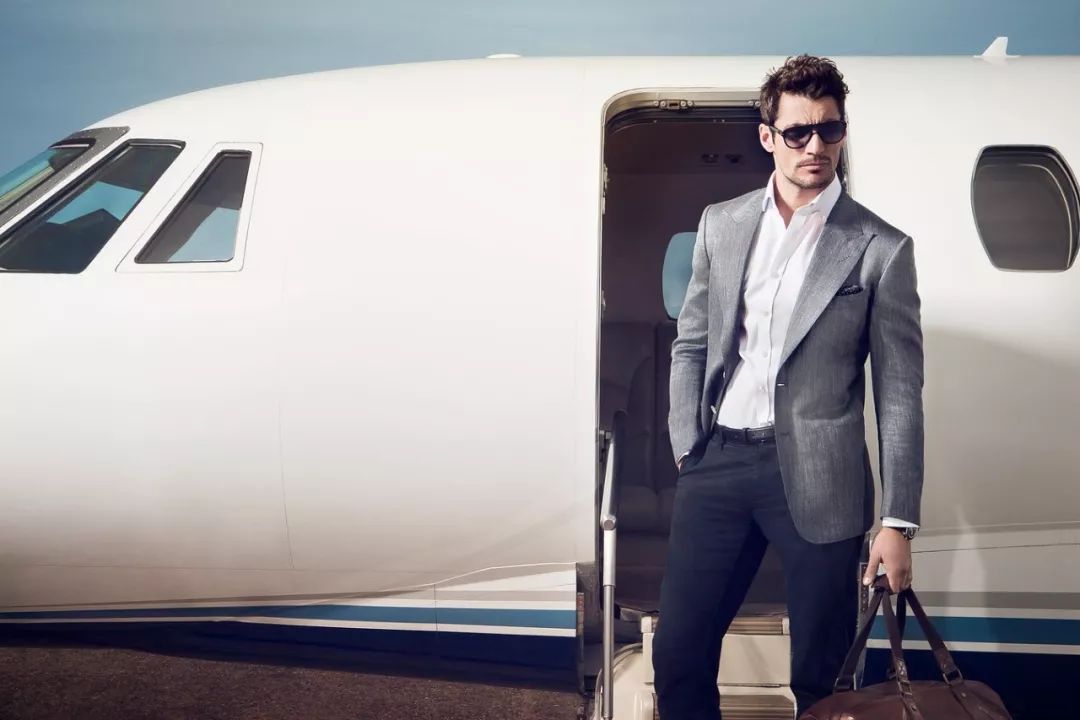 航空在什么情况下免费升舱,航空公司有免费升级头等舱吗