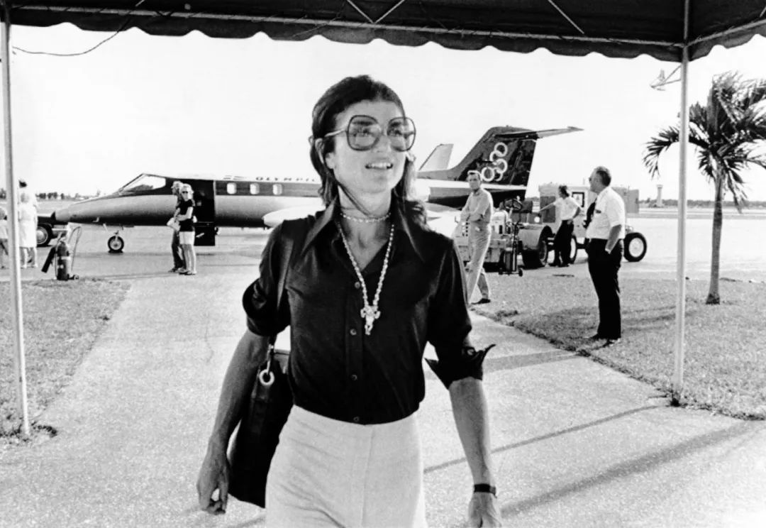 航空在什么情况下免费升舱,航空公司有免费升级头等舱吗