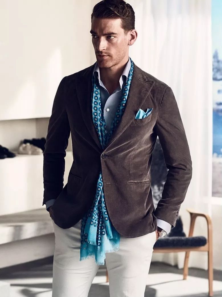 航空在什么情况下免费升舱,航空公司有免费升级头等舱吗