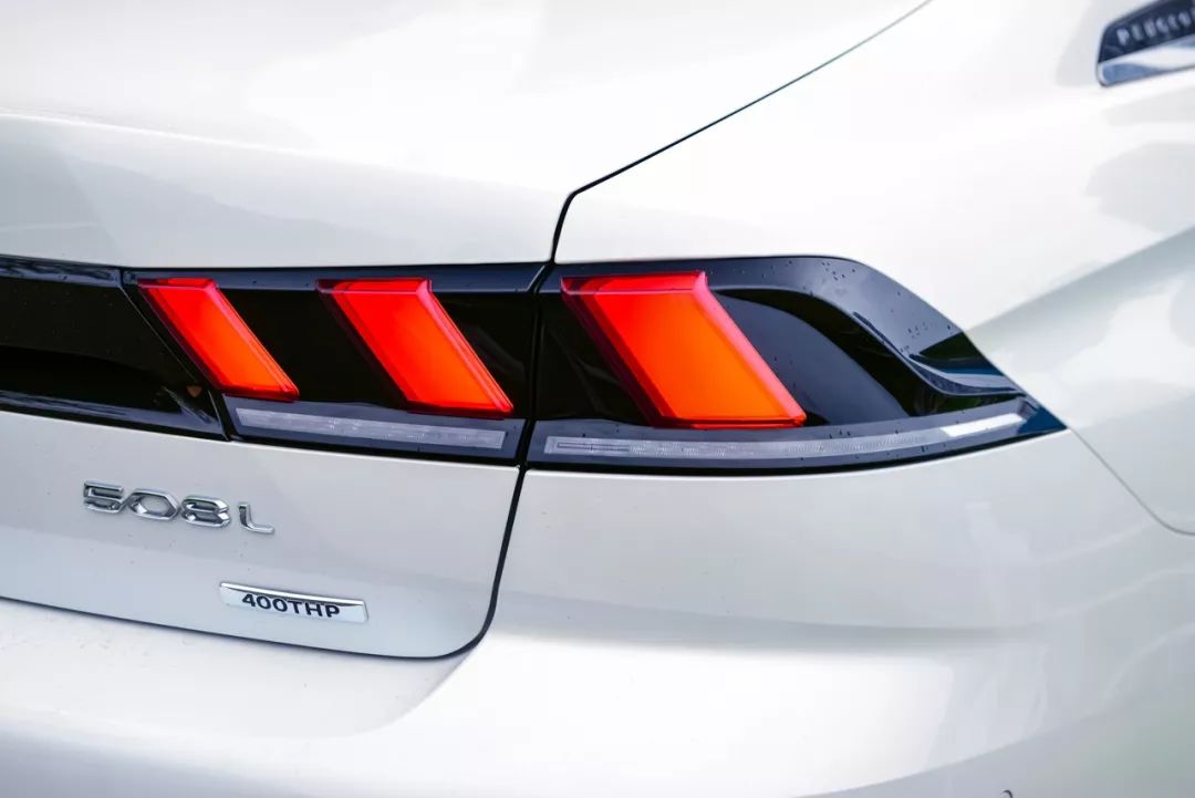 东风标致508l2021款怎么样,不一样的烟火和惊艳